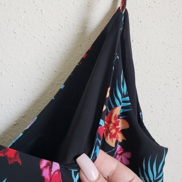 Floral black strappy v-neck midi shift slip dress size M NWT - Picture 8 of 9